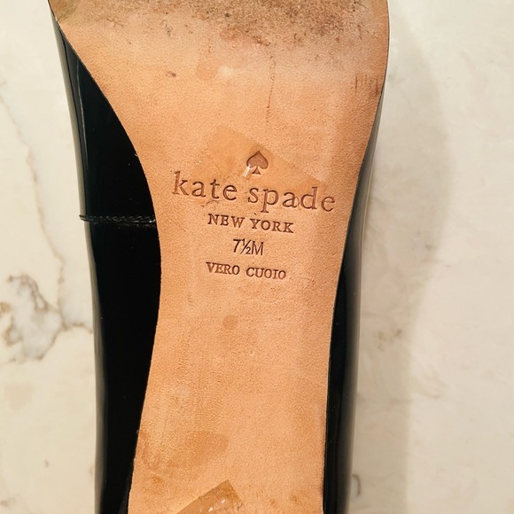 Kate Spade heels with a dazzle of sparkles on the heel! Size 7.5. - Picture 2 of 4